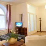 Loft With Private Parking Apartamento