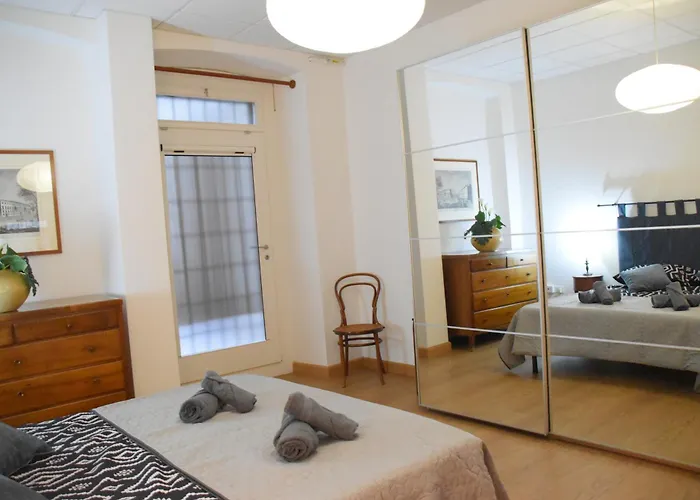 Loft With Private Parking Apartamento *