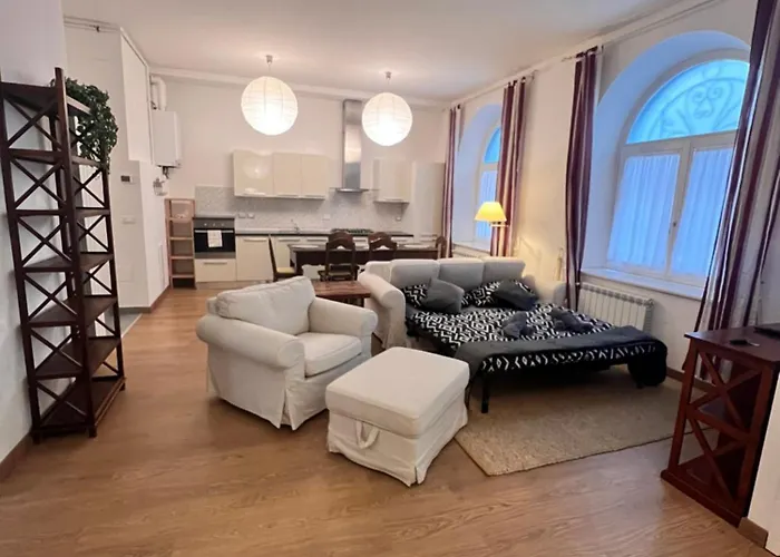 Loft With Private Parking